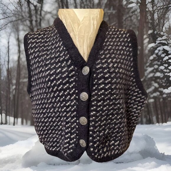 Vintage L.L. Bean Women’s 80% Wool Vest Large Made In Norway Cropped - Picture 1 of 3